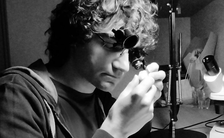 Photo Gemmologue - Vassallucci Jérémy (La Gemme Logique)