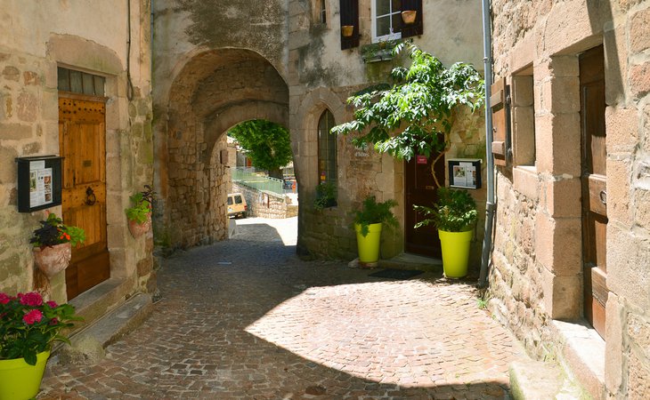 Photo La Porte de Besse