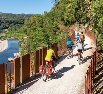 Les chemins de traverses