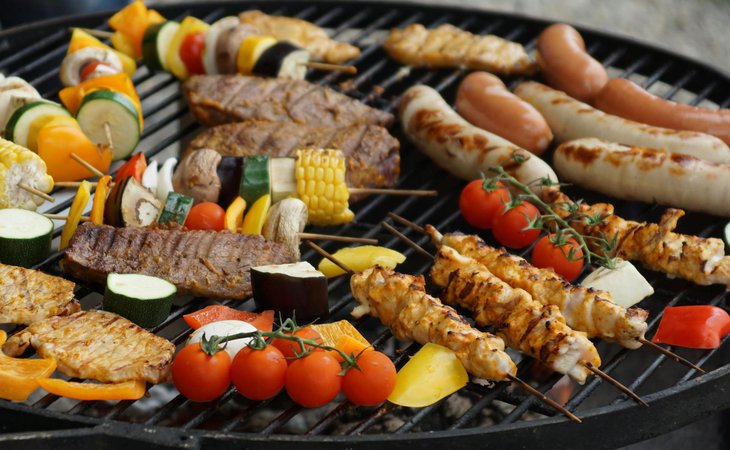 Photo Marché nocturne "Barbeukadez"