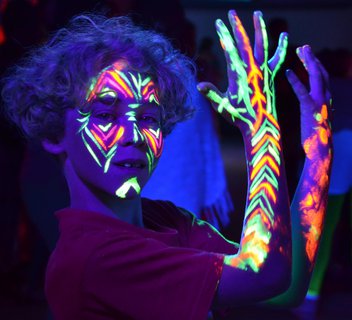 Photo Bal soirée fluo