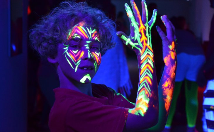 Photo Bal soirée fluo