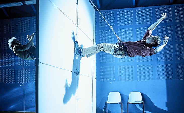 Photo Saison culturelle de Val'Eyrieux : Une ombre vorace