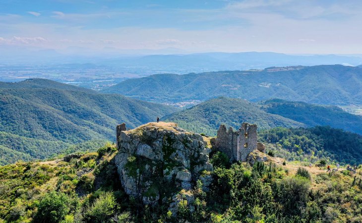 Photo Saint-Laurent-du-Pape - Château de Pierre-Gourde