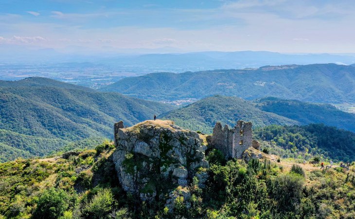 Photo Saint-Laurent-du-Pape - Château de Pierre-Gourde