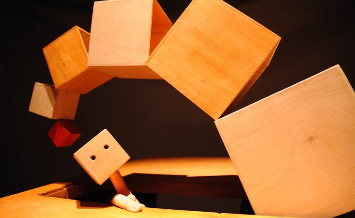 Photo Pièce de théâtre : "BoOm" /  Compagnie Entre eux deux rives