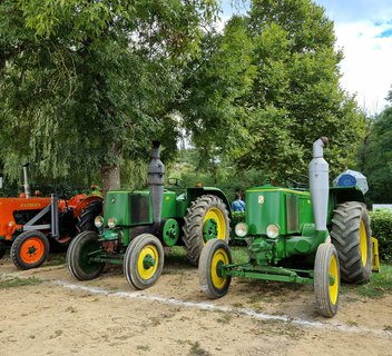 Photo Farmers’ Market – “Farmers & Artisans of Ay au Doux”