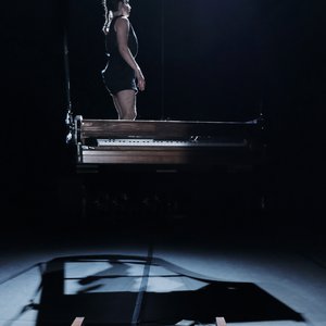 Spectacle danse et cirque O que importa e o caminho / Compagnie Aniki VÓVÓ