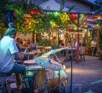 Photo Repas-Concert au Restaurant d'Ardelaine
