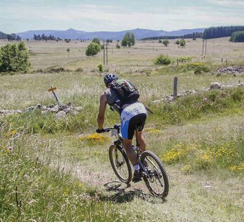 Tour de Pays VTT Ardèche Hautes Vallées (étape 1) : de Saint-Agrève à Rochepaule
