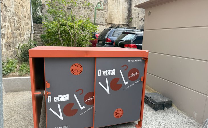 Photo Borne de recharge VAE - Saint-Agrève
