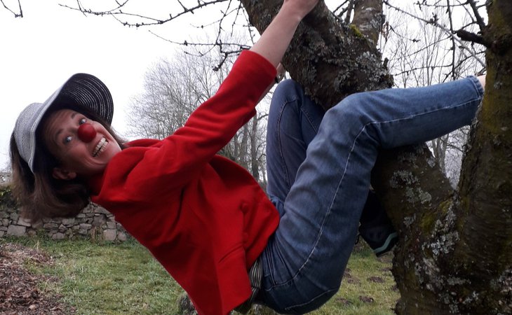 Photo Balade clownée à la recherche de Colette la violette