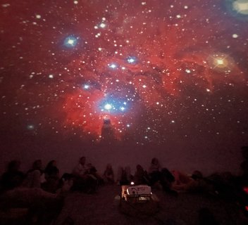 Photo Projection commentée dans le planétarium « La voute céleste et ses galaxies»