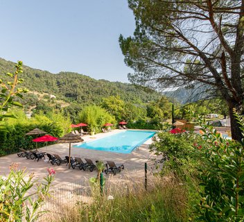 Bivouac au Flower Camping Le Mas de Champel****