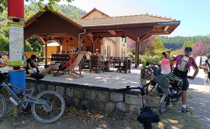Photo Le Quai des Haltes - Snack terroir