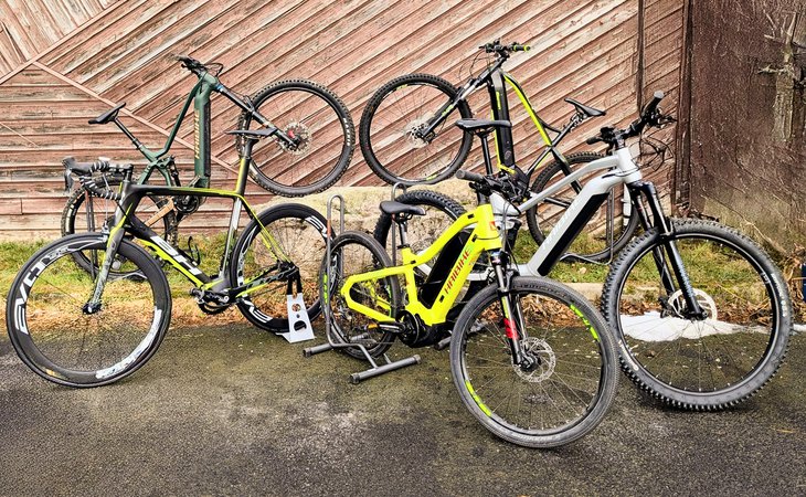 Photo Intersport - ventes et locations de vélos - le convoyeur de La Dolce Via.