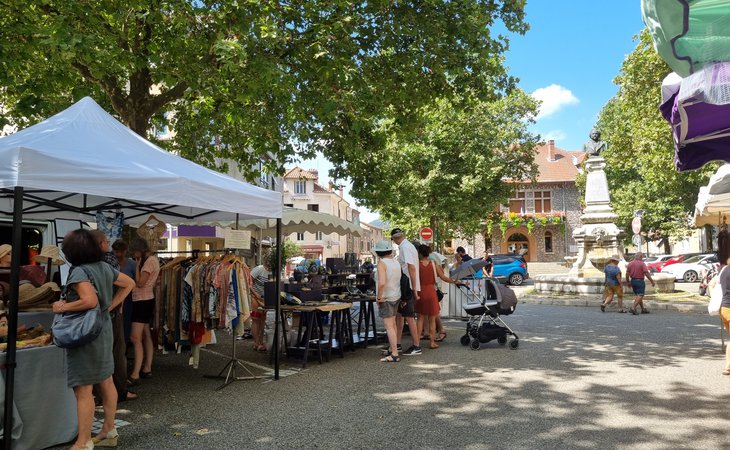 Photo Arts and crafts market