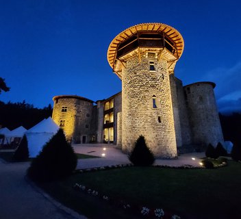 Photo Complot au château ! (Jeu d'ambiance) : Les échappées estivales