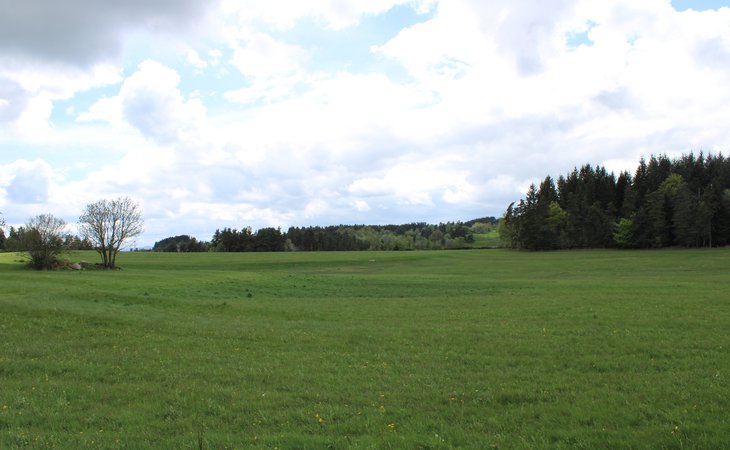 Photo Aire de stationnement camping-cars St-Jean-Roure