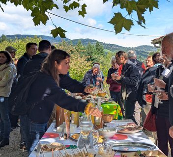Photo Crêperie "La ferme du châtaignier"