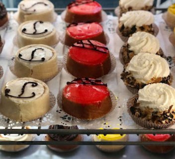 Photo Boulangerie Pâtisserie "La Mie Chaude"