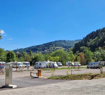 Photo Aire de camping-cars Les berges de L'Eyrieux