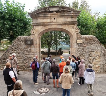 Photo Visite-découverte "Vernoux-en-Vivarais : renaissance d'une ville au 19ème siècle"