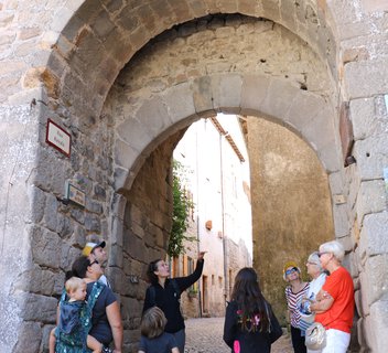Photo Visite-découverte "Chalencon, un village hors du temps"