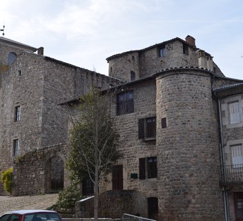 Château Médiéval de Désaignes